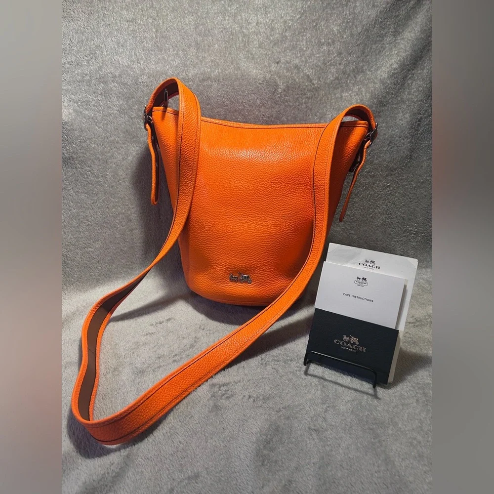 Coach x Stuart Vevers C.O.A.C.H. Neon Collection Bucket Bag - Rare - Picture 1 of 16